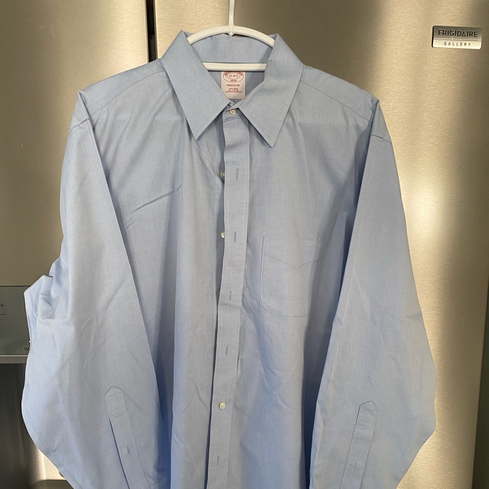 Men’s dress shirt
